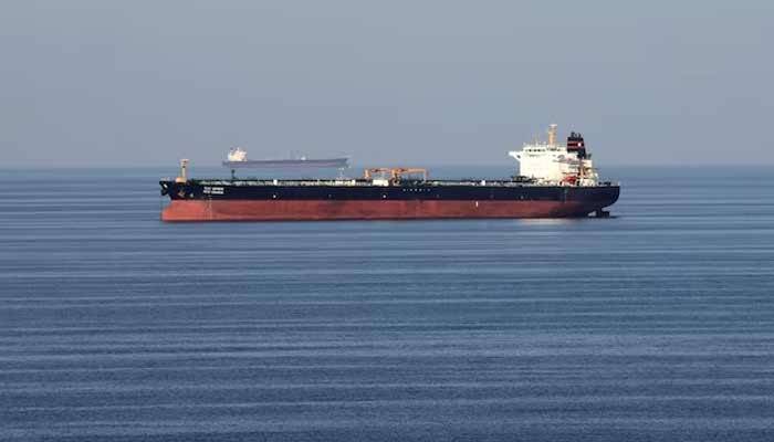 Iran Guards confirm they seized oil tanker in Gulf