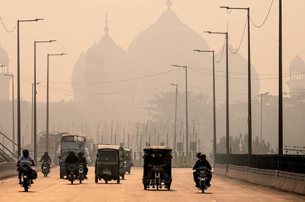 Lahore second in world’s polluted cities’ ranking as AQI soars to 315