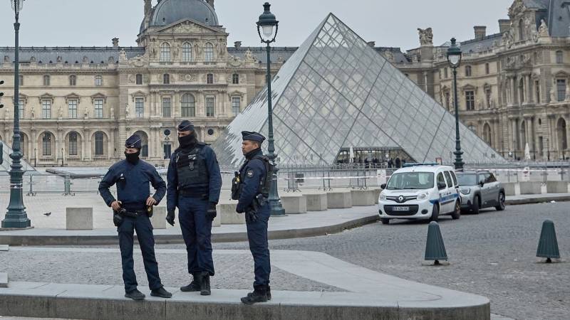Thieves in France steal jewellery worth up to $1.2 mn: police