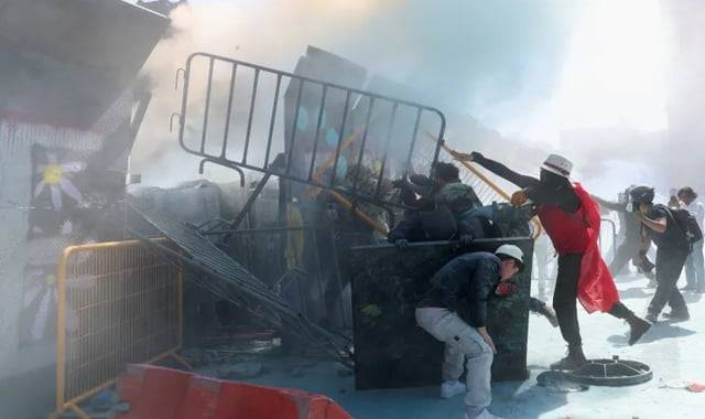 Clashes erupt in Mexico City anti-crime protests, injuring 120