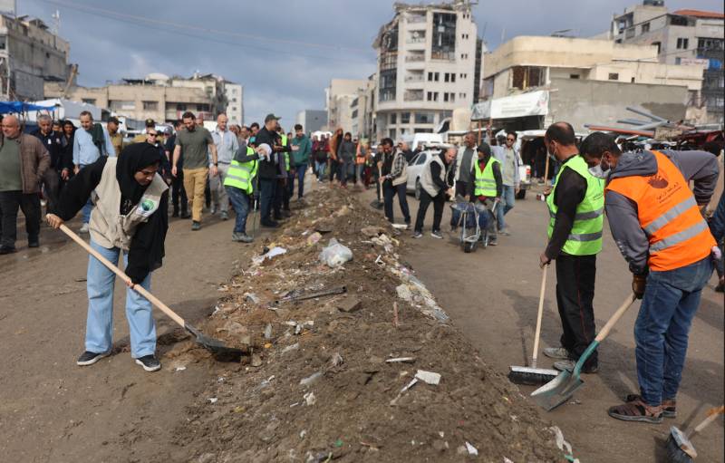 UN Security Council votes on international force for Gaza