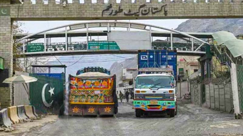 Pakistan-Afghan annual trade plummets by 54pc