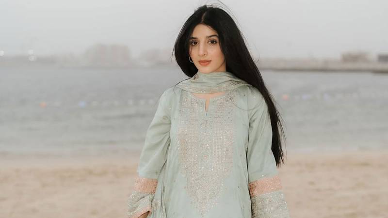 Mawra Hocane stuns in elegant desi look as she brings graceful style to UAE