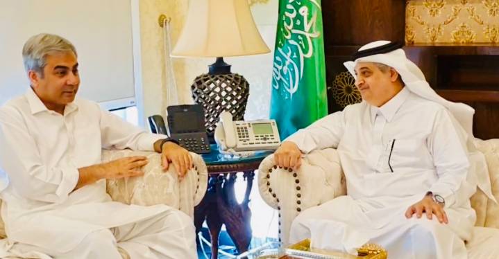 Saudi Arabia commends Pakistan's role in giving legal status to Burmese Muslims