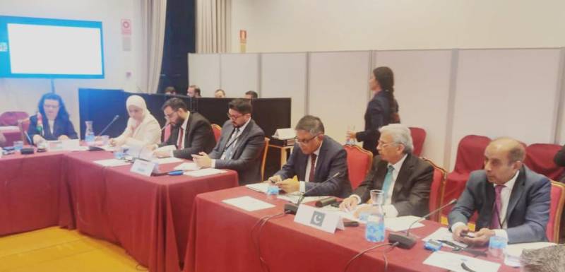 Pakistan highlights olive sector gains at international olive council session in Spain