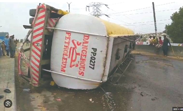 Tanker carrying 52,000 litres of oil overturns in Attock