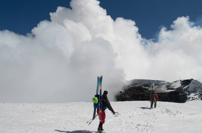 Patagonian blizzard kills 5 foreign tourists in Chile