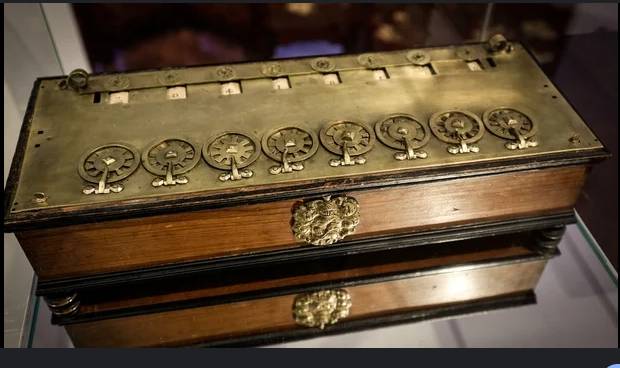 Christie's suspends Paris sale of Pascal 1642 calculator