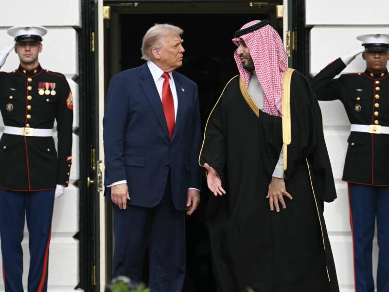 Trump defends Saudi prince over journalist murder, hails $1tn investment vow