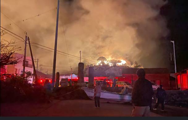 Massive fire damages 170 buildings in Japan city
