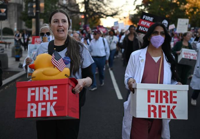 US health agency edits website to reflect anti-vax views