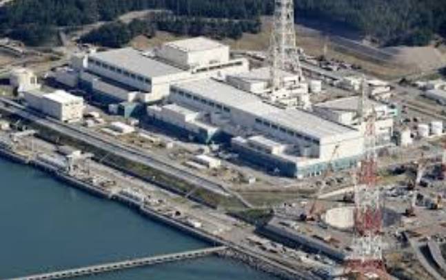 World's biggest nuclear plant edges closer to restart