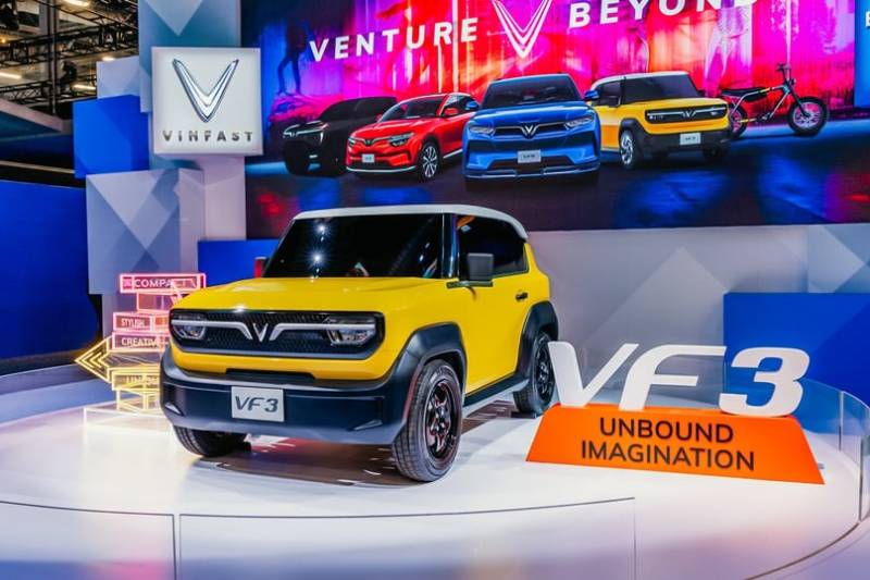 Vietnam EV maker VinFast reports $900 million quarterly loss