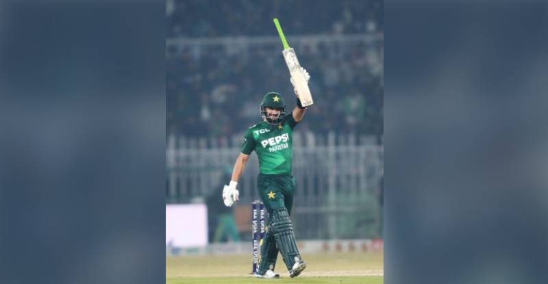 Pakistan beat Sri Lanka by 7 wickets in T20 tri-nation series