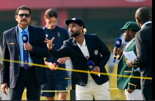 Markram falls as South Africa reach 82-1 in second India Test