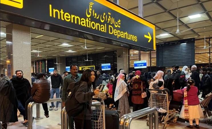 FIA offloads air passenger using Umrah visa for illegal European travel