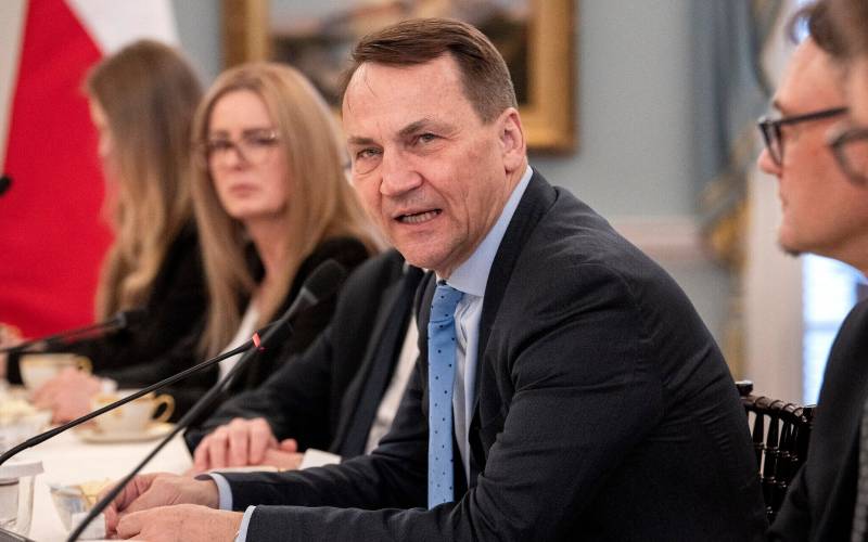Poland summons Israel ambassador over museum's Holocaust post