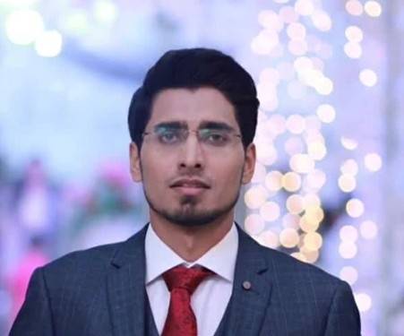 Pakistan's AI Pioneer Making Waves in UK's Digital Technology Sector