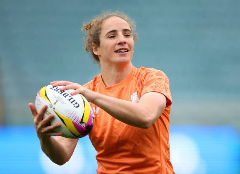 Women's World Cup winner Dow retires from rugby