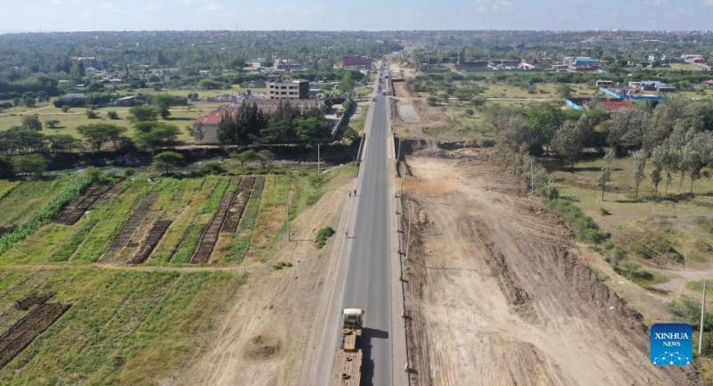 Kenya launches $1.5 billion road project with Chinese firms