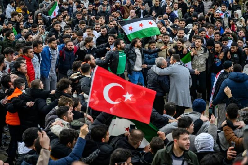 Syrians mark one year since offensive that toppled Assad