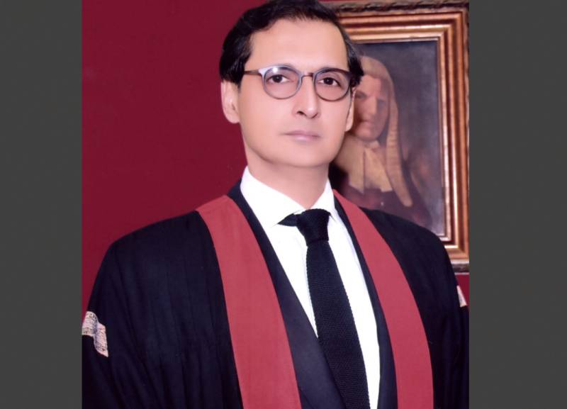 A judge should not fall victim to stress: LHC Justice Jawad tells law officers 