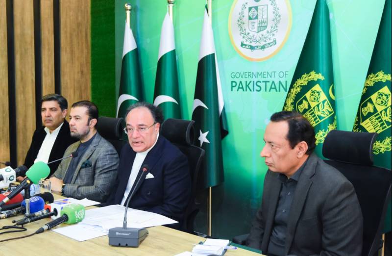 FM Aurangzeb pitches for private-sector-led and export-driven growth strategy
