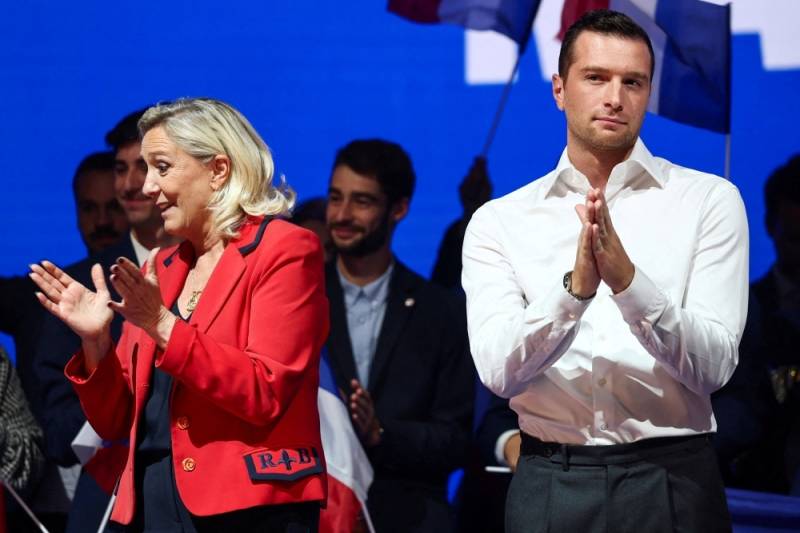 France's far-right leader hit by egg, days after flour attack