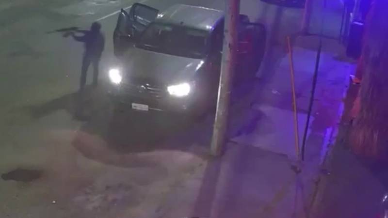 At least 7 killed in central Mexico bar attack: police