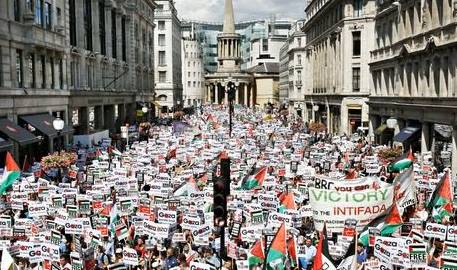 Thousands march in London against Israeli aggression in Gaza