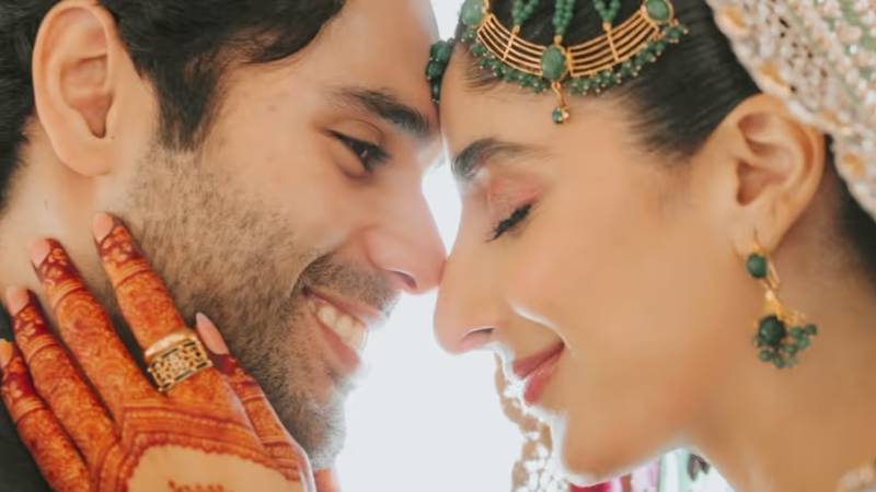  ‘Wait It Out, Girls’: Mawra Hocane’s seven-year marriage advice 