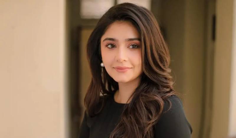 Durefishan hijacks feed with elite kajal game