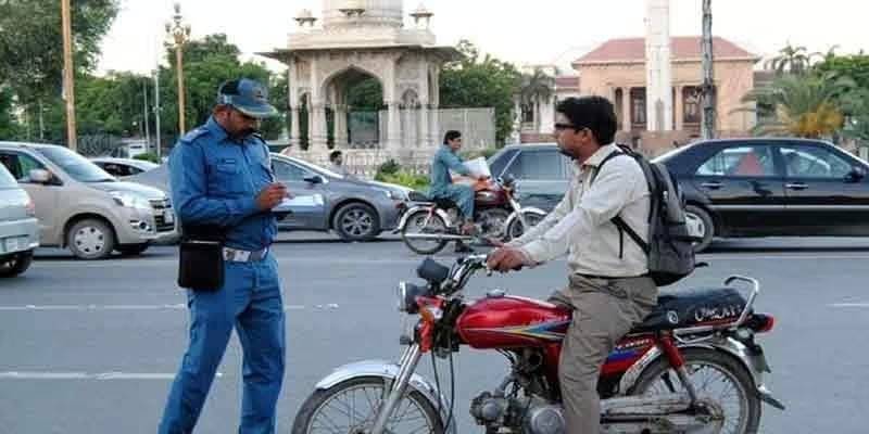Maryam Nawaz stops handcuffing of students; announces licenses for 16-year-old youngsters