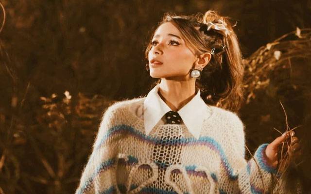 Aima Baig drops another teaser amid Mastani controversy