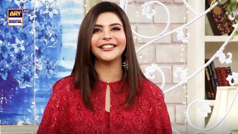 Nida Yasir under fire over advice on delivery riders ‘no-change’ mantra