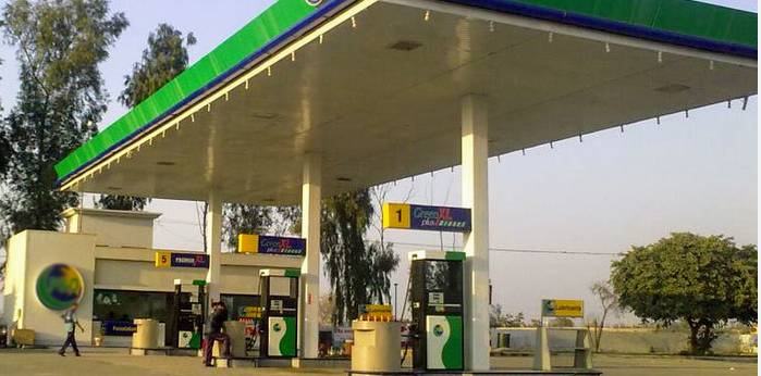 Sindh govt launches crackdown on petrol pumps selling less quantity of petrol