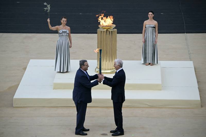 2026 Winter Olympics flame handed to Milan-Cortina organisers