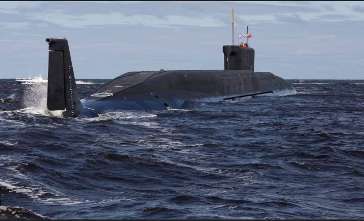 UK, Norway to jointly hunt Russian submarines under new pact