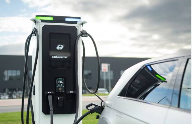 Govt decides to install 5,000 electric vehicle charging stations 