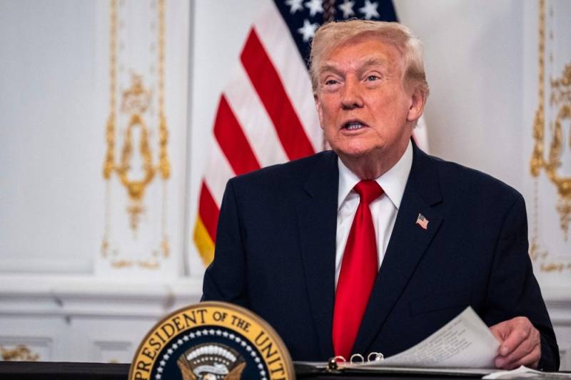 Trump pardons Democratic congressman in bribery case