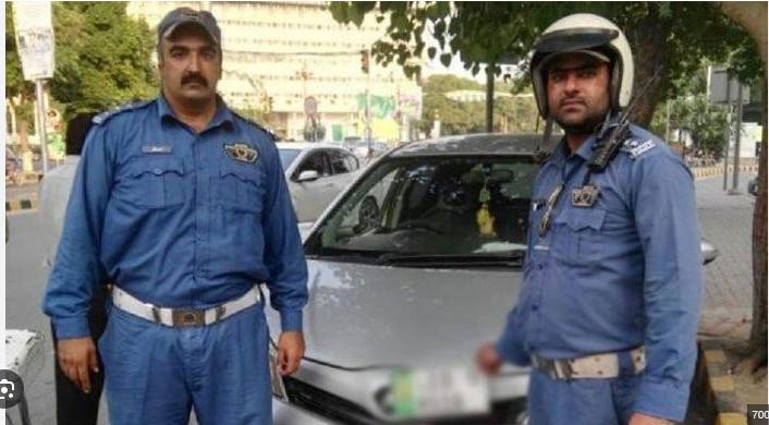 Punjab traffic police recover fines from 700 govt e-challaned vehicles