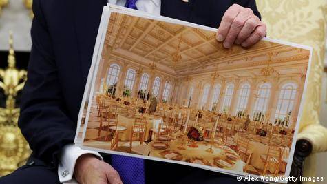 Trump hires new architect for White House ballroom