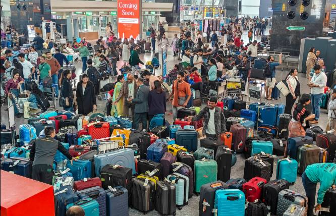 India launches probe as over 1,000 IndiGo flights cancelled