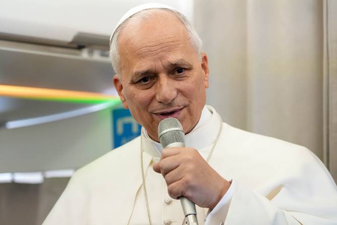 Pope says won't be 'bystander' to human rights abuses