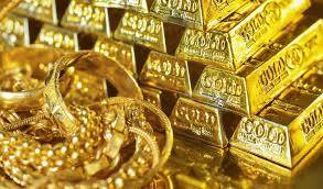 Gold price dips by Rs2,300 per tola in Pakistan