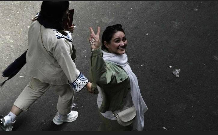 Iran files case against marathon organisers after hijab breach