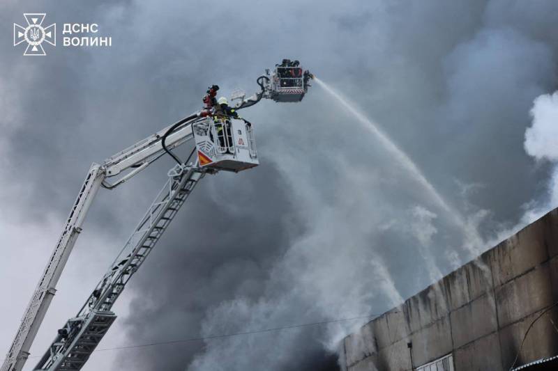 Russian strikes on Ukraine trigger heating, water cuts