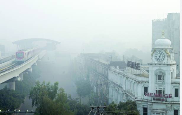 Lahore again tops list of cities with worst air quality