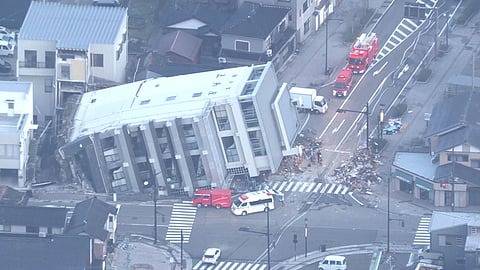 Powerful 7.6 quake strikes off Japan, tsunami warning lifted