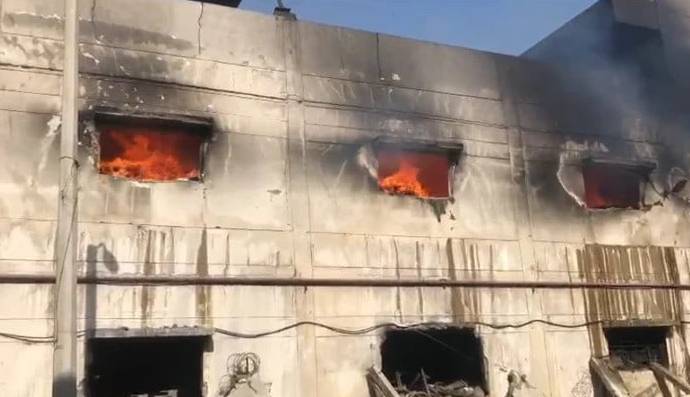 Blaze in yarn factory in Karachi brought under control
